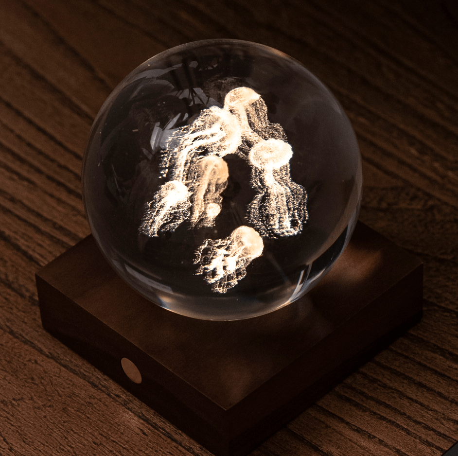 Gingko Gifts Crystal 3D Jellyfish Light