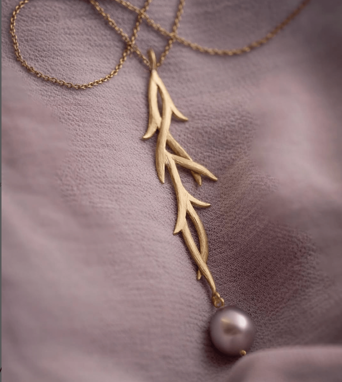Laurie Kaiser Necklaces Tahitian Pearl Breezy Vine Necklace