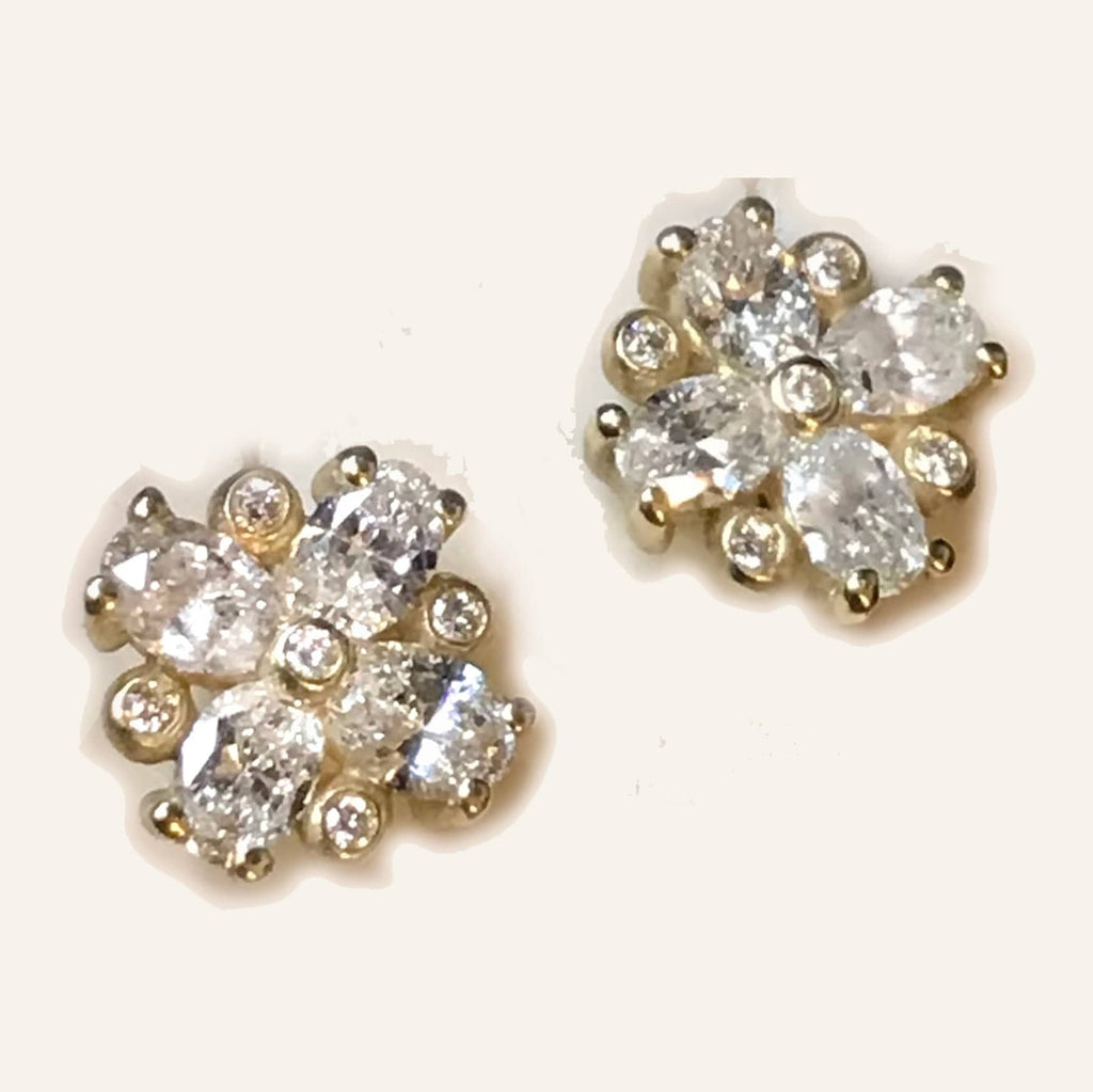 Suzy Landa Earrings .715ct  Diamond 18k Stud Earrings