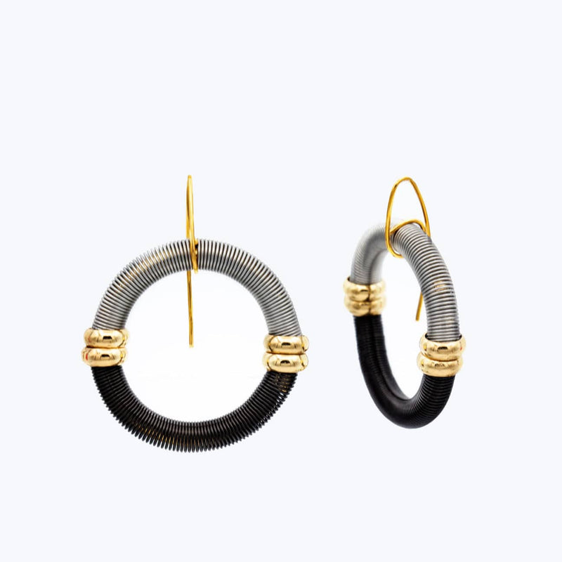 Sea Lily Earrings Black Silver Circle Wire Earring